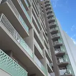 아파트 2 Bedroom Beachside 13th Floor Saint Julian's