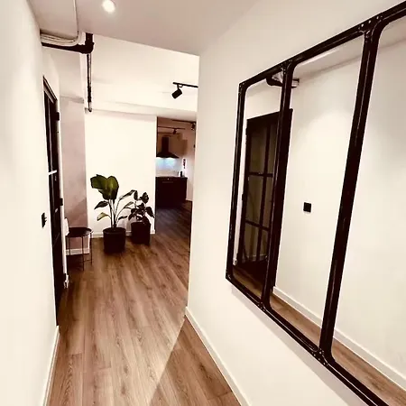 2 Bedroom Beachside 13th Floor *