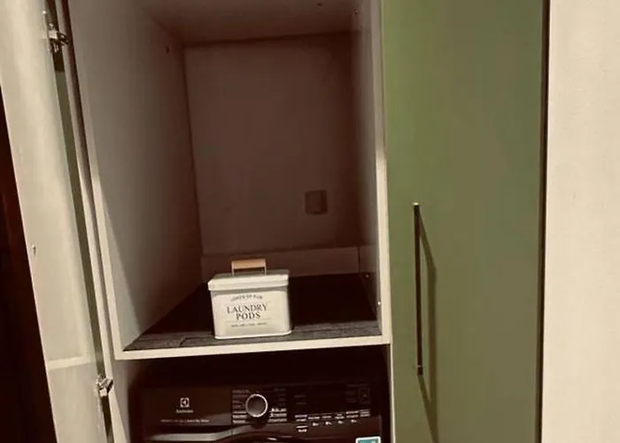 Apartment 2 Bedroom Beachside 13th Floor San Ġiljan