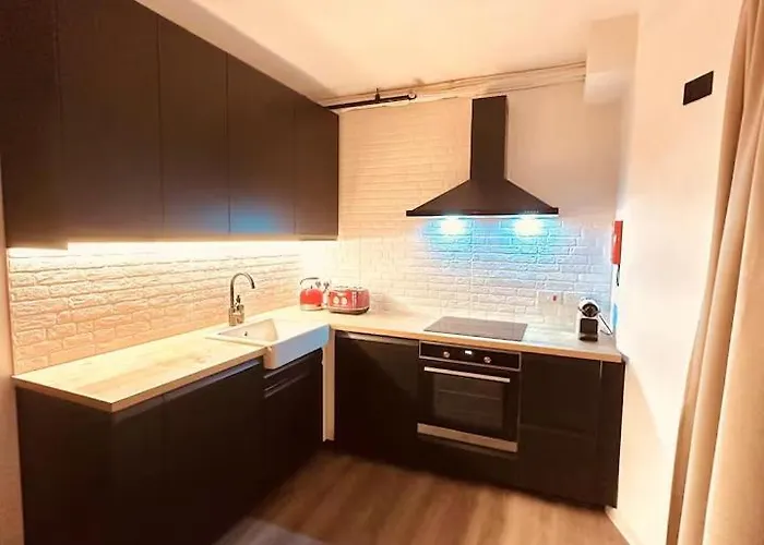 דירה 2 Bedroom Beachside 13th Floor *