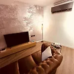 2 Bedroom Beachside 13th Floor * Saint Julian's